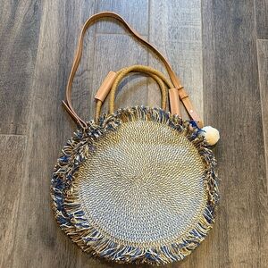 Straw handbag